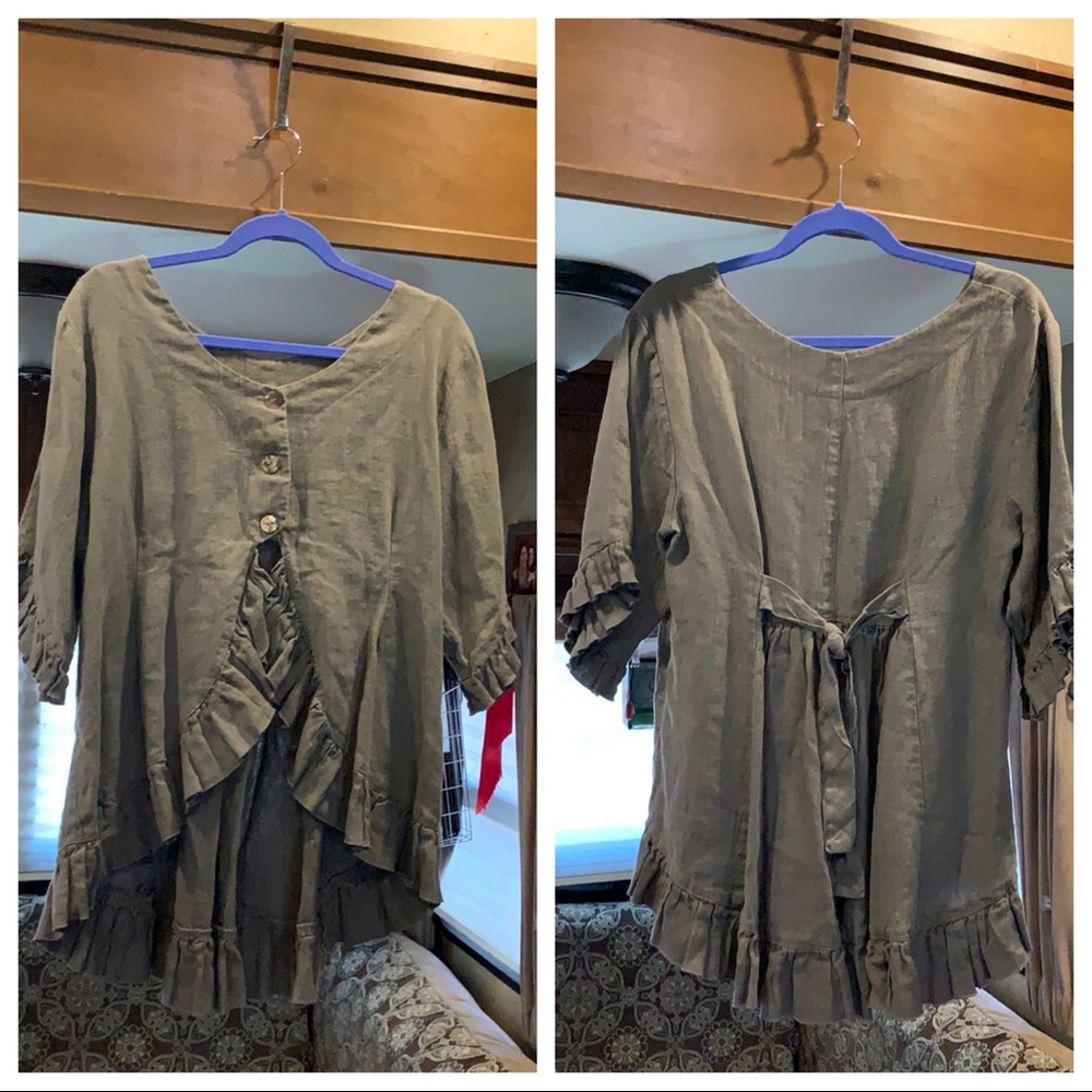 Hearts Desire by Mary Grace 100% Linen Button Vest
